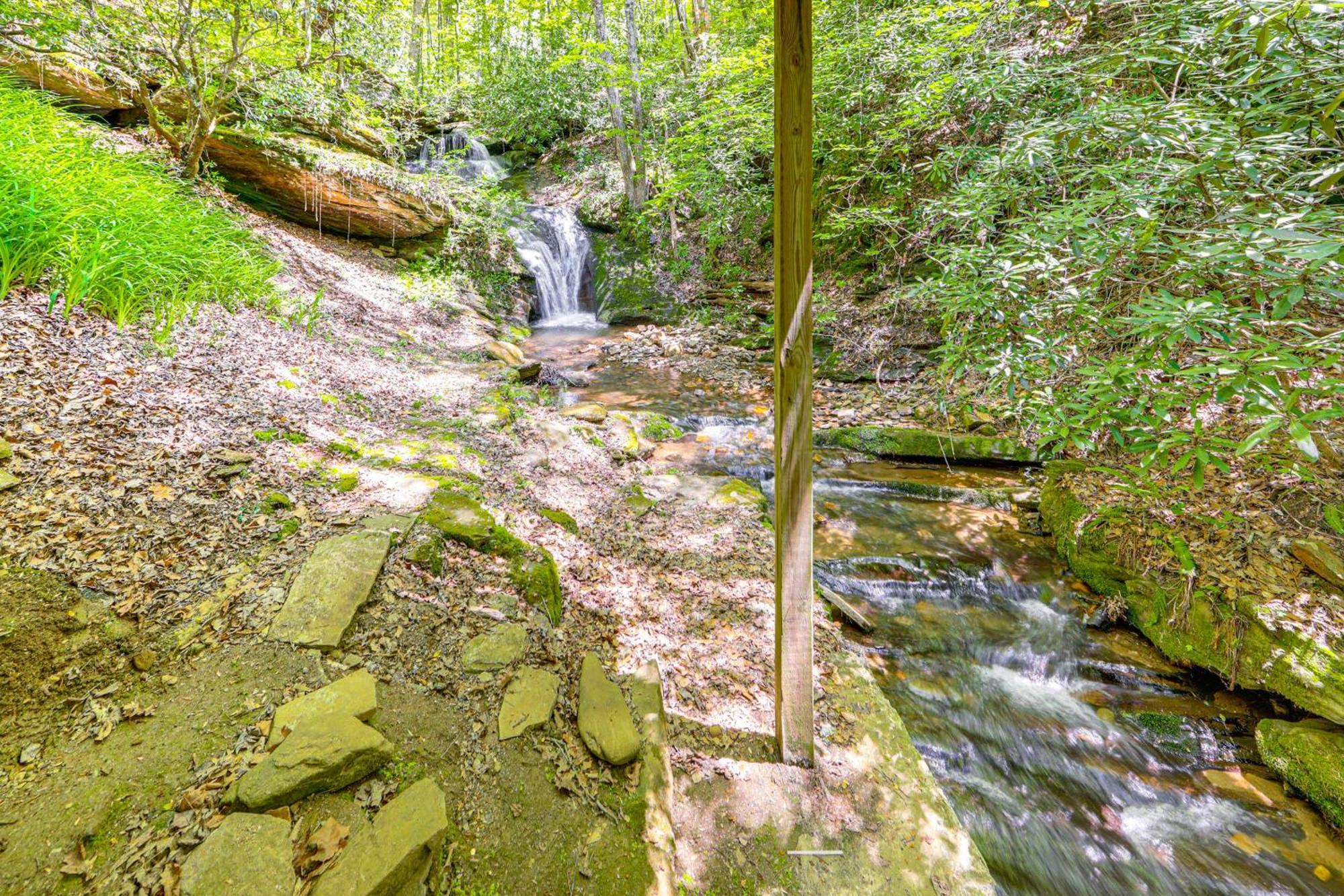 Bryson City Cottage With Hot Tub And Waterfall Views! Exteriör bild